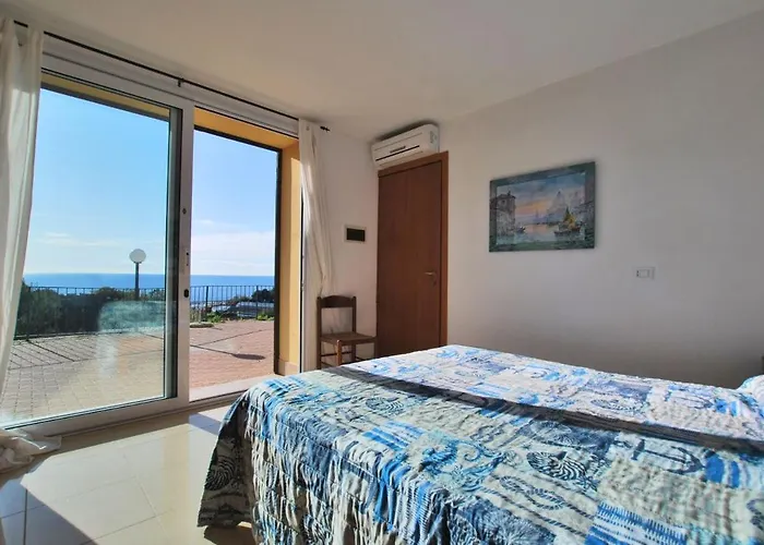 Apartament Del Mare Ligure Elvezia Santo Stefano al Mare